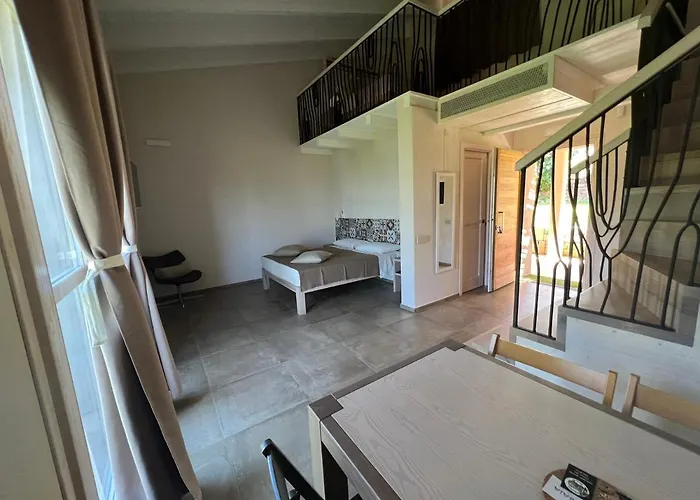 Alelca Domo 住宿加早餐酒店 4*